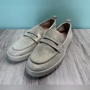 Anne Klein Stylish Glitter Loafers for Women